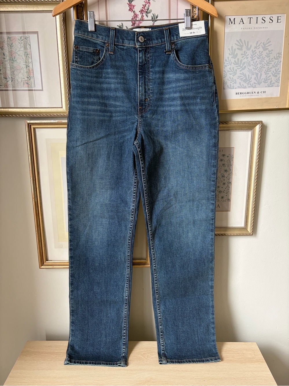 NWT Abercrombie & Fitch the 90s Straight Ultra High Rise Jeans 6